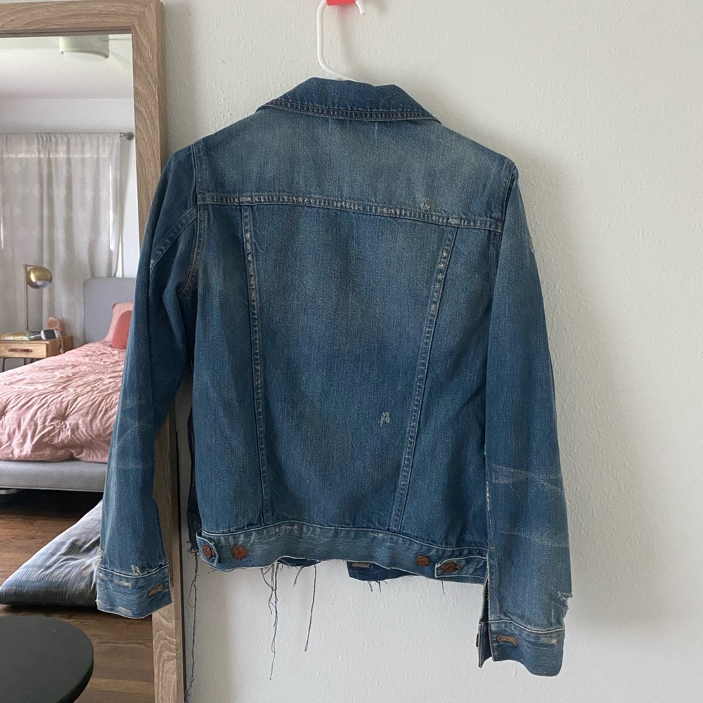 MadeWell Distressed Jean Jacket - Picture 4 of 4